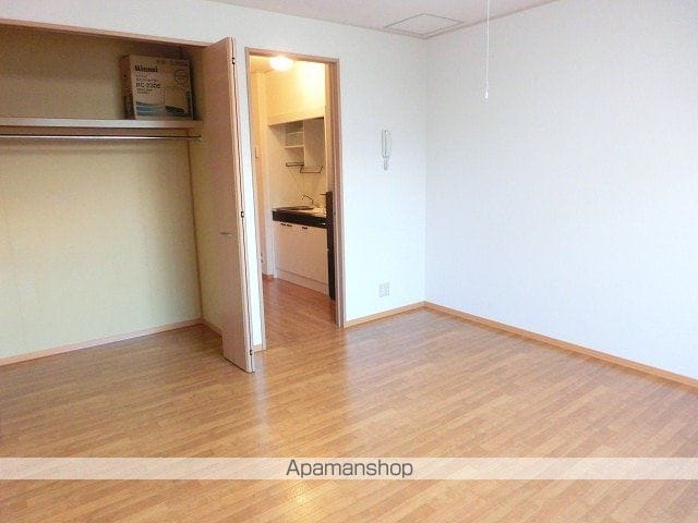 apartment 岩手県盛岡市青山４丁目３０－１７シェトワアオヤマ　１０２号