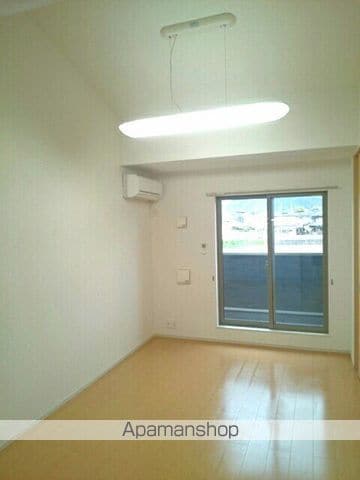 ノヴェルティハイツ坂出の内装写真