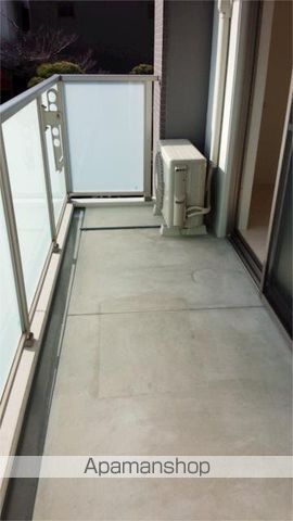 サンスクエアIIの内装写真