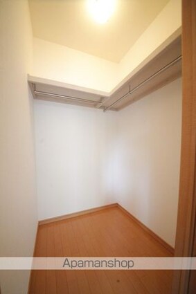 レイナスＡ棟[2LDK/55.9m2]の収納