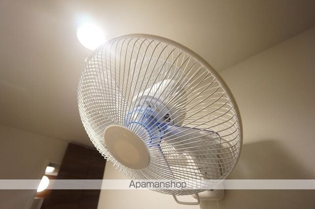 ロイヤルパークスER万代の内装写真