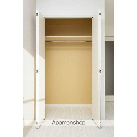 FLOS PROVAの内装写真
