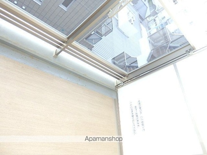 ザ・パークハビオ新宿[1R/25.01m2]のバルコニー
