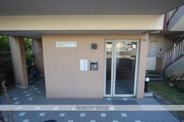 フォーラム池田渋谷の玄関写真