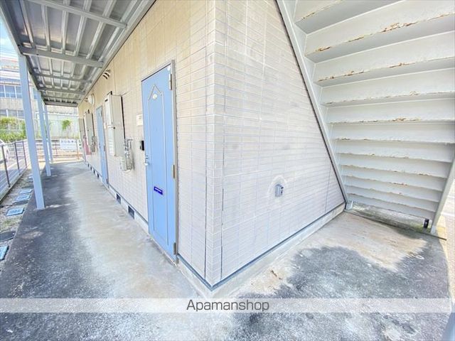 ドミール錦の玄関写真