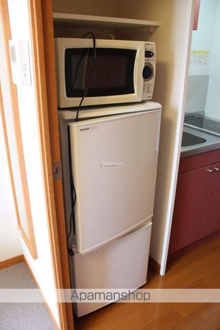 レオパレス西小前の内装写真
