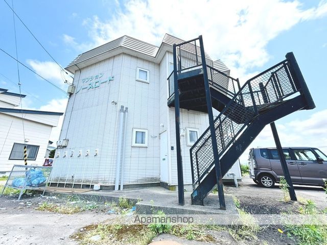 マンションノースロードの外観写真