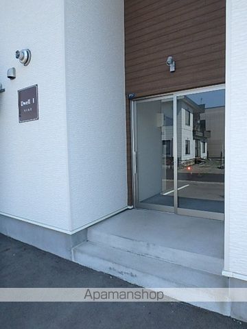 ドエル1の玄関写真
