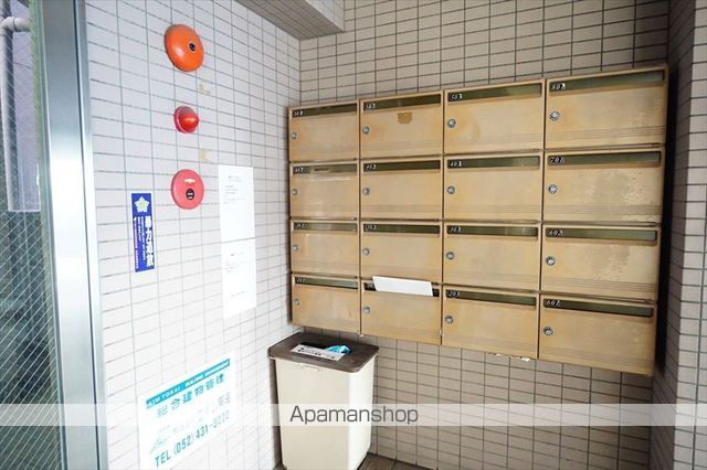 リエス千代田の玄関写真