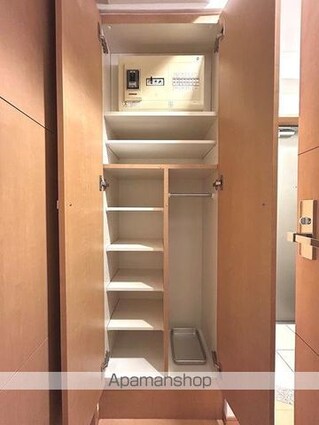 ドゥーエ西大島[1R/20.52m2]の収納2