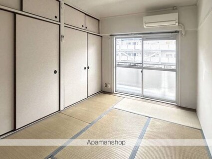 和歌山県和歌山市紀三井寺[2K/28.98m2]のリビング・居間