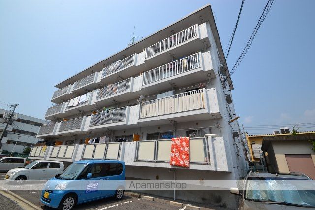 パールハイツ川西の外観写真