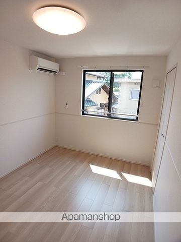 スプリング テンAの内装写真