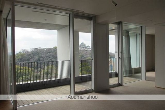和歌山県和歌山市十番丁[2LDK/141.45m2]の内装2