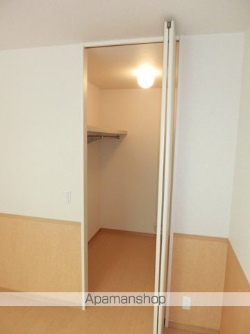 グリーンコート貝塚3号館の内装写真