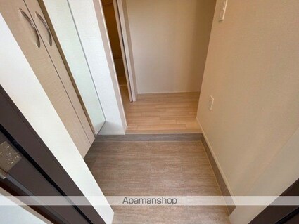 フロンティア[1LDK/47.27m2]の玄関