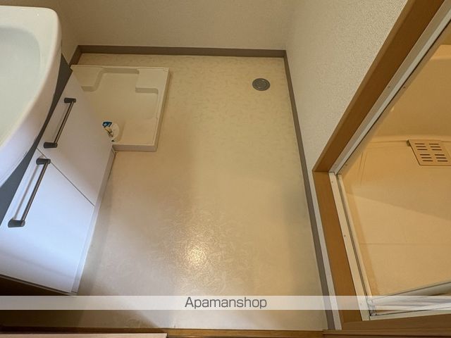 ザ・レジデンス元魚の内装写真