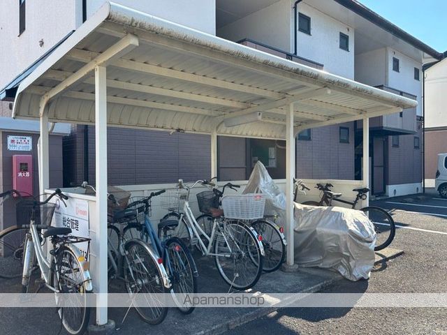 ロイヤルファミール Cの内装写真