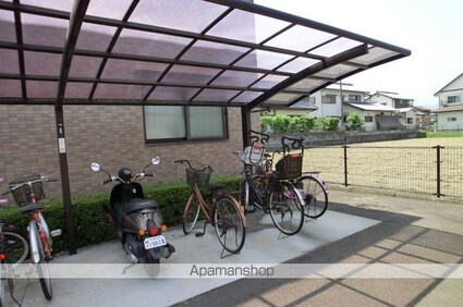 フィネス青野[2LDK/60.55m2]の共用部3