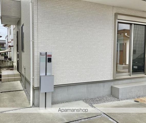 西武鉄道新宿線 田無駅 徒歩23分 2階建 築7年の玄関写真