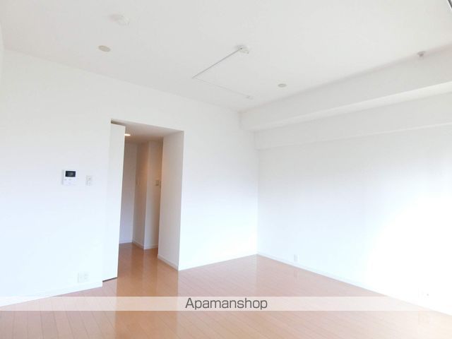 アーバンフラッツ榴ヶ岡の内装写真