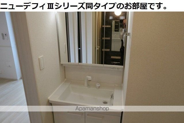 ネーベン パーク 7182の内装写真
