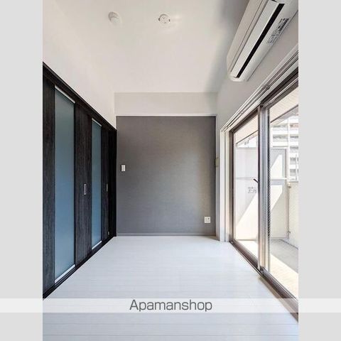 フレンシアノイエ江坂の内装写真