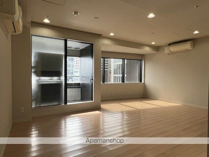 ＳｈｉｂａｕｒａＣｒｙｓｔａｌ　品川レジデンス[2LDK/100.59m2]のリビング・居間1