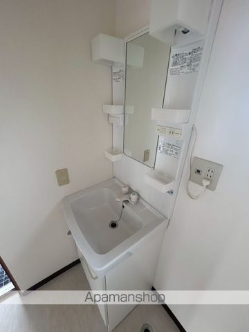 鳥塚住宅 う号棟の内装写真