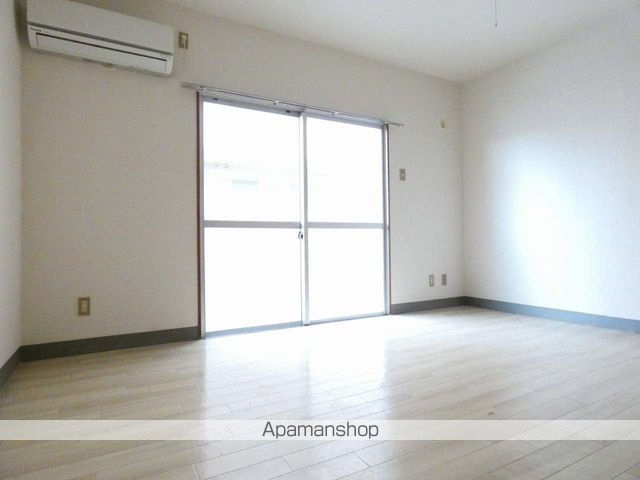 CLASSICIIの内装写真
