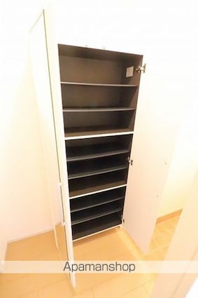 ノース　プリムラ[1LDK/44.18m2]の玄関