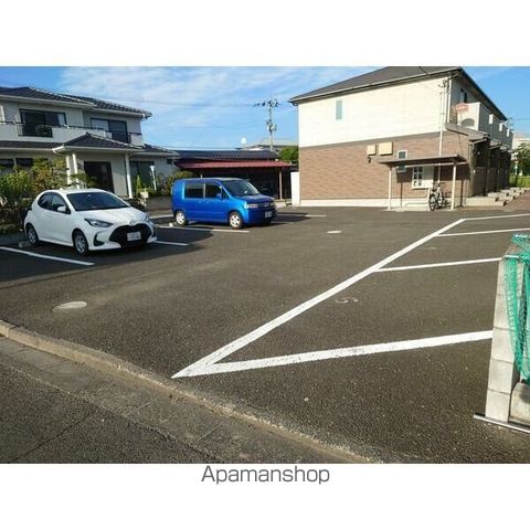 カーサグランデの外観写真