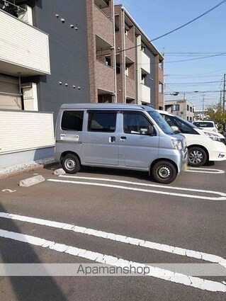 パストーソ　Ⅰ[1LDK/41.27m2]の駐車場4