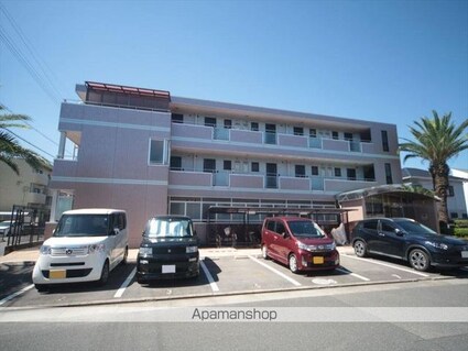 フェニックス１８[1K/37.37m2]の外観3