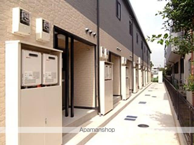 レオパレスニュー シャルマンの外観写真