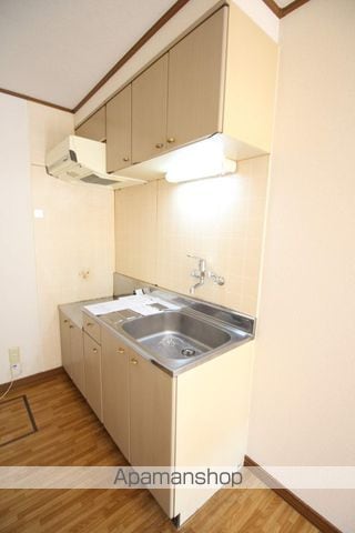 フラワーハイム栄町の内装写真