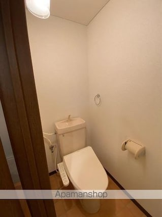 サウスプラザ六条[1LDK/49.6m2]のトイレ