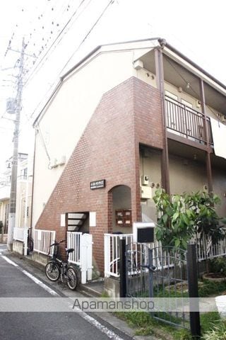 イーストサンライズの玄関写真