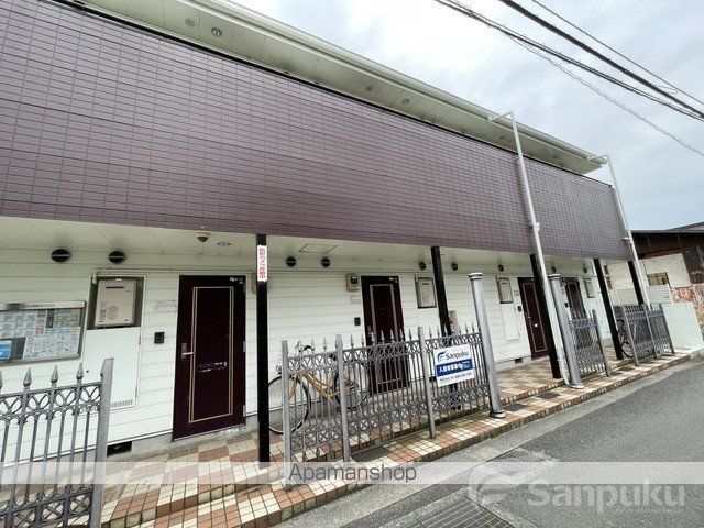 ポピュレール2号館の外観写真