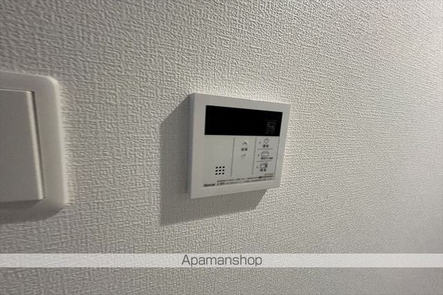 セレニテ江坂ミラクの内装写真