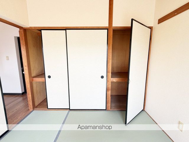 ベェスイズライフAの内装写真