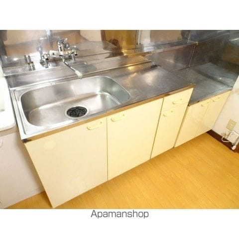 高栄つつじハイツの内装写真