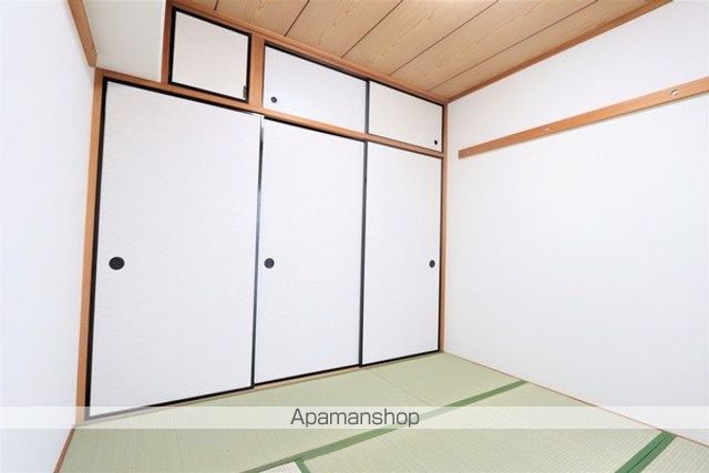 ビレッジハウス楠II1号棟の内装写真