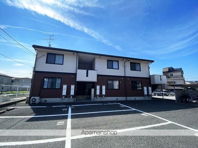 アーバンシャトル B棟の外観写真