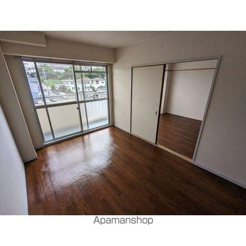 ストーク横地の内装写真