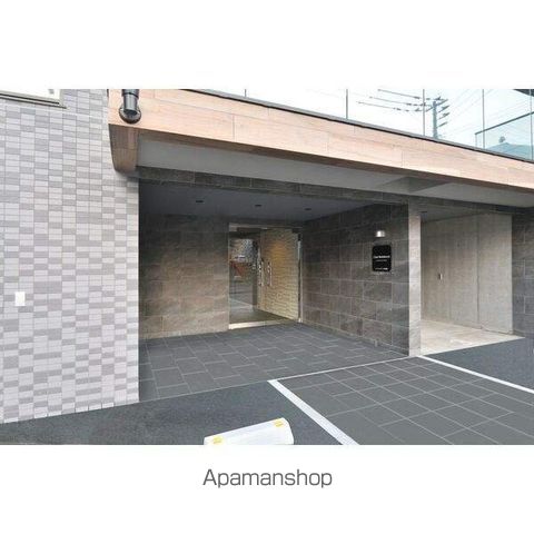 CREARESIDENCE東札幌の玄関写真