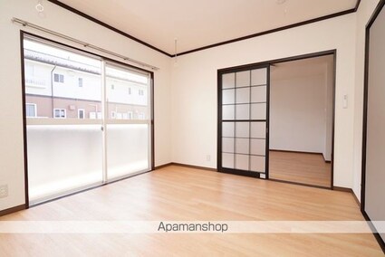 フレグランス上杉　Ｂ棟[2LDK/54.13m2]のリビング・居間