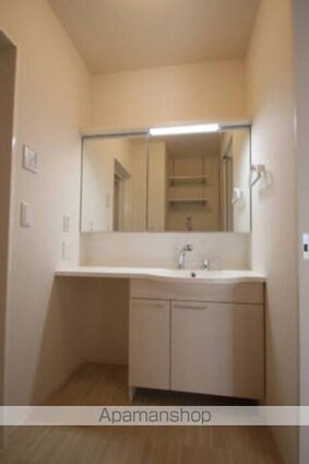 グロリア　Ｂ棟[1LDK/40.04m2]の洗面所