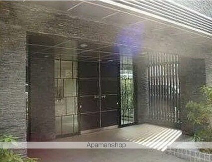 クレアホームズ新宿百人町[1LDK/46.33m2]のエントランス2