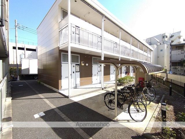 レオパレスプレシアスの外観写真